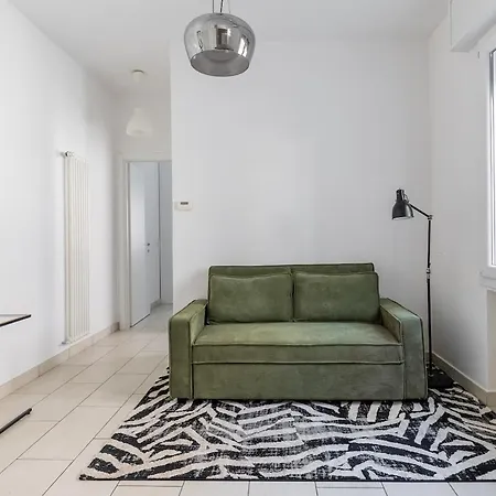 Quiet Modern Flat Near Center - Pasubio 84 * بولونيا