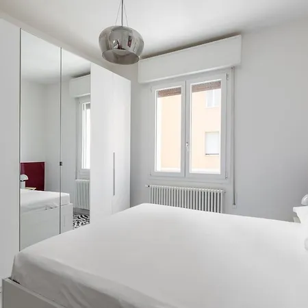 شقة Quiet Modern Flat Near Center - Pasubio 84 *