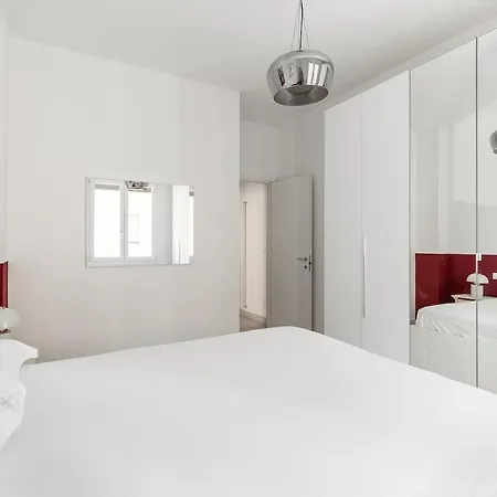 Quiet Modern Flat Near Center - Pasubio 84 Apartment *